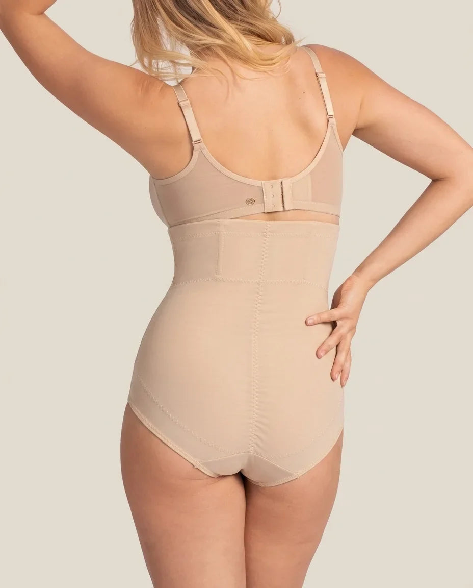 Culotte haute gainante spécial post partum