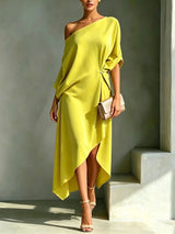 Camila – Robe Élégante Asymétrique