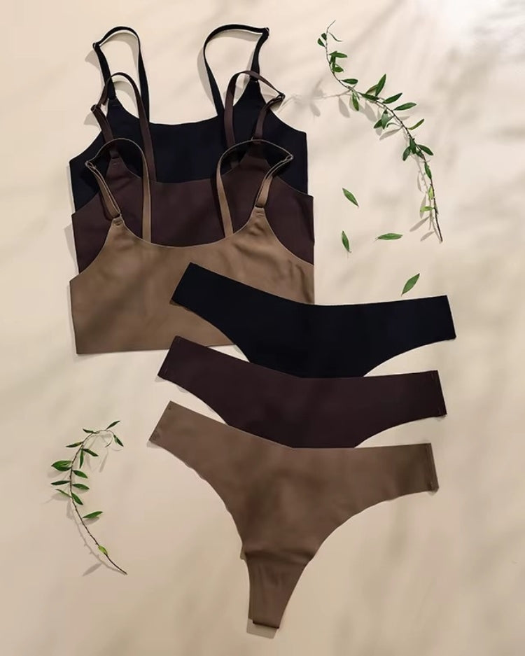 Naadloze minimalistische bralette-set