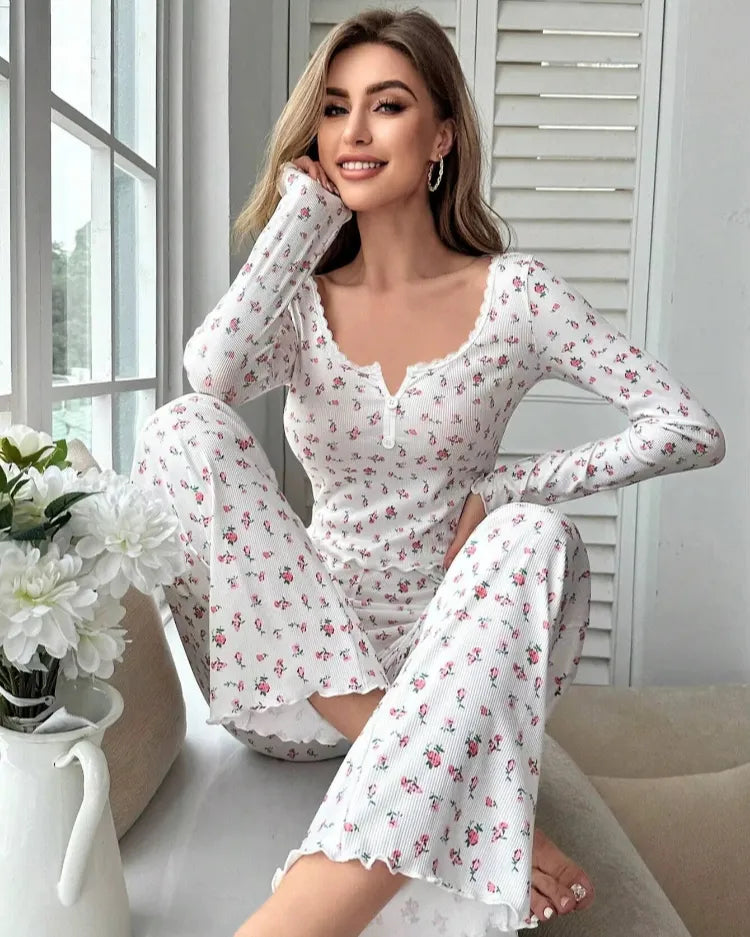 Bloemenpyjama met sla-bies