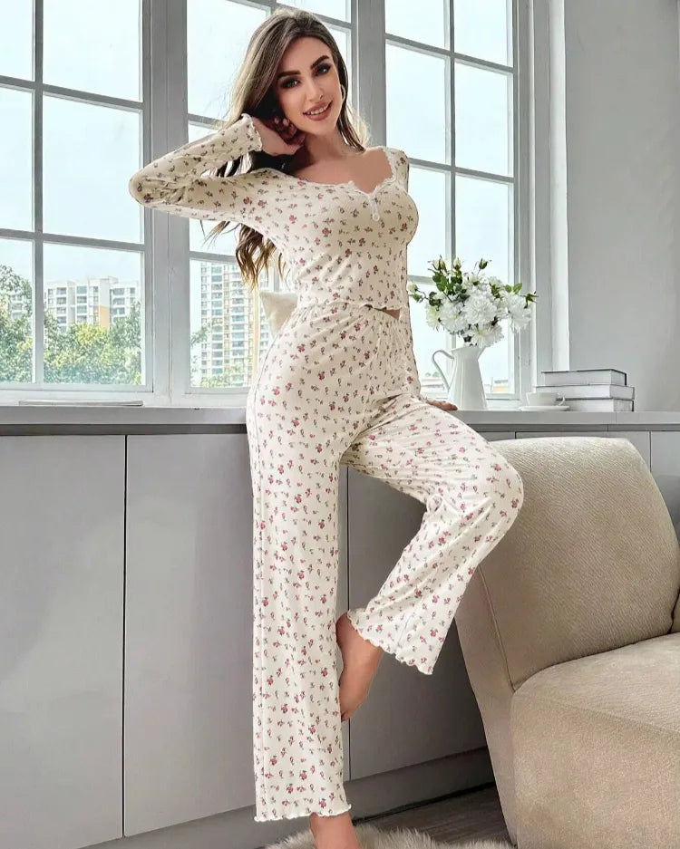 Bloemenpyjama met sla-bies