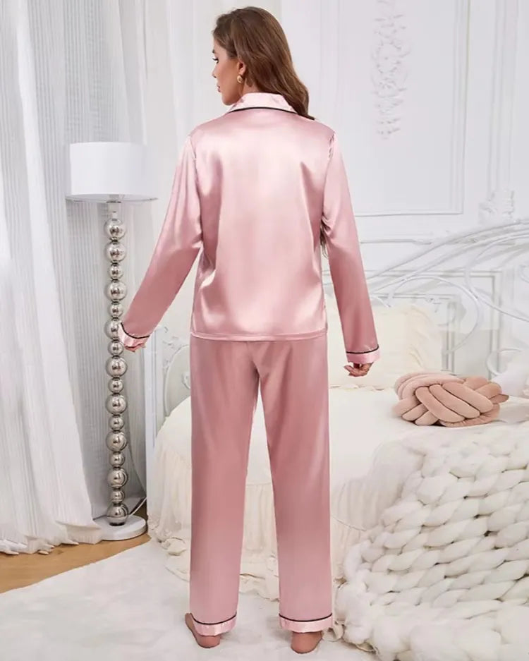 Satijnen Pyjama met Lange Mouwen