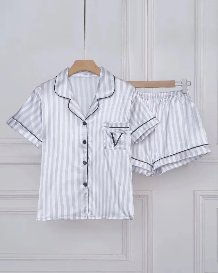 Gestreepte korte satijnen pyjama